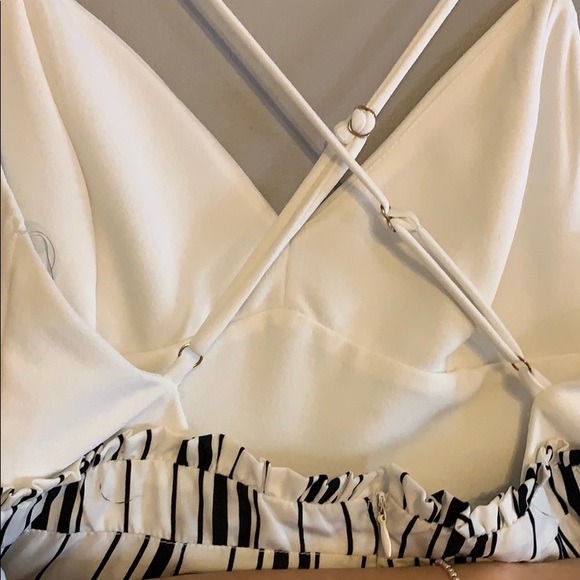 Jumpsuit - Picture 3 of 5